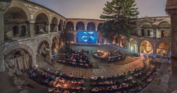 incredible movie theaters 8