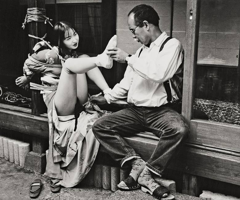 Nobuyoshi Araki photography, asian photographers, asia, asian art, japanese photographer, asian photography, famous photographers, popular photographers