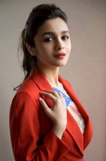 Xxx Hd Photos Of Alia Bhatt - 25 Best Alia Bhatt Wallpapers and Pics | Reckon Talk