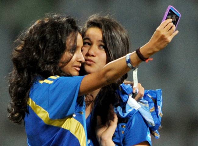 sara tendulkar, sara sachin tendulkar, sara tendulkar hot, sachin tendulkar daughter, anjali tendulkar, sachin daughter, sara tendulkar age, sara tendulkar photos, Himansh Kohli, sara tendulkar boyfriend, sara tendulkar twitter, sara tendulkar facebook, sara tendulkar instagram, sara tendulkar pics, sara tendulkar images, sara tendulkar photos, sara tendulkar sexy, sara tendulkar cute, indian star kid