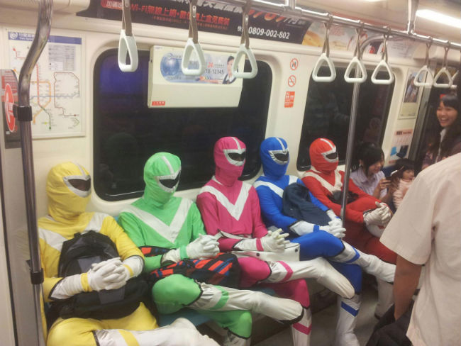 Public Transportation, Public Transport, funny, weird, viral, crazy, WTF, bus, train, metro, hot girls