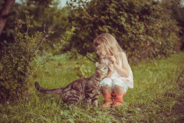 Baby, babies, cat with kids, cat with baby, cat, animal, awesome, cool, omg, sweet, cuttest cat, cat photo, cat images