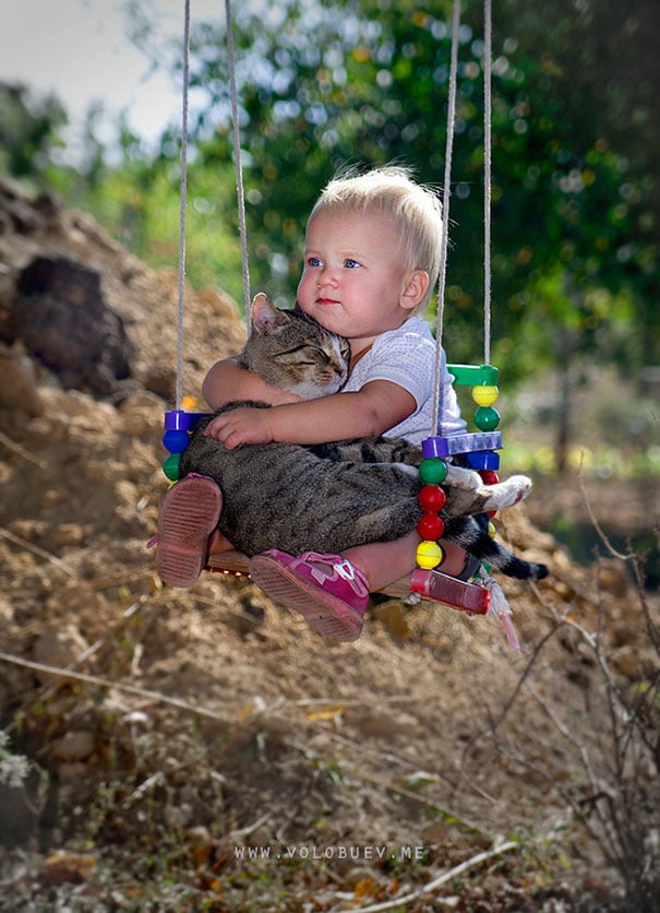 Baby, babies, cat with kids, cat with baby, cat, animal, awesome, cool, omg, sweet, cuttest cat, cat photo, cat images