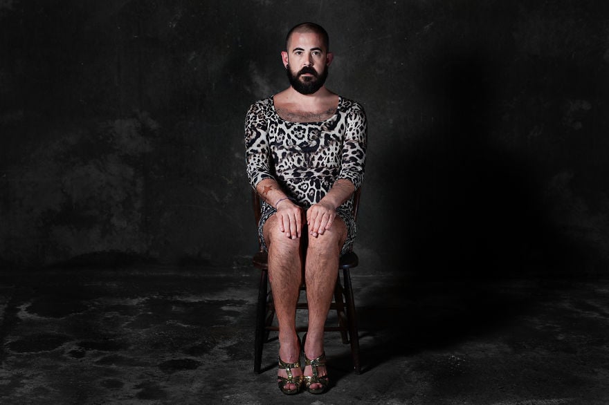 photography, photos, pics, images, pic, image, photo, photograph, photographer, horia manolache, chairs, furniture, common, people, normal people, amazing, different, out of the world, beautiful, wow, idea, great idea