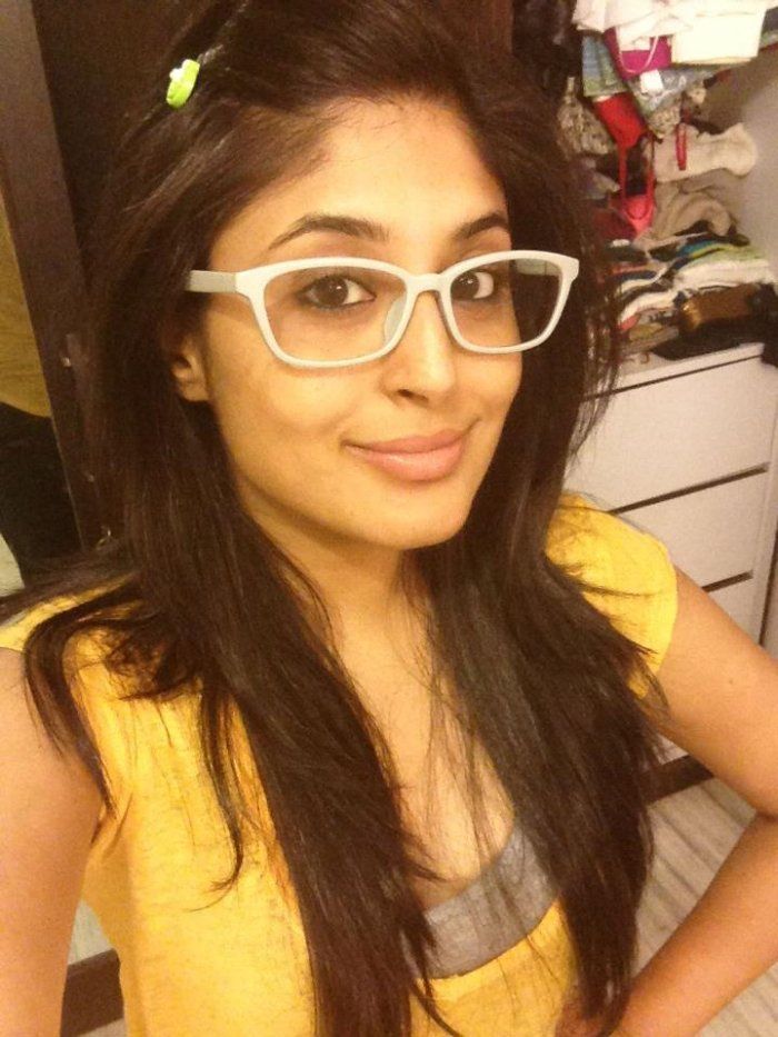 Karan kundra kritika kamra,kritika kamra image, kritika kamra photos, kritika kamra photo gallery, latest pics of kritika kamra, kritika kamra images profile pics, kritika kamra arohi, kritika kamra wallpapers galleries