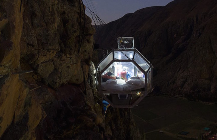 8 Photo Of Most Scary Adventure Hotel Sleep 400 Feet Above Peru S Hotel Peru Sacred Valley Skylodge South America Scariest