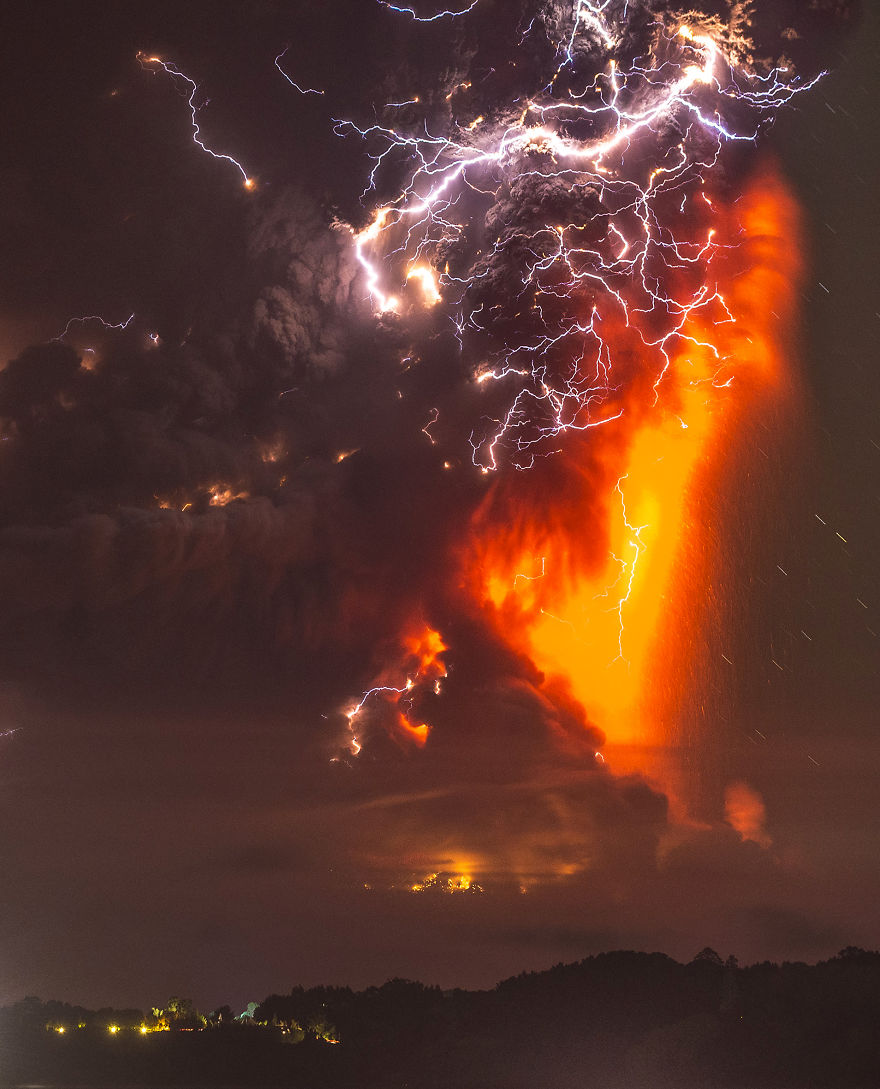 photos calbuco, calbuco wine, volcan calbuco, calbuco eruption, calbuco volcano eruption, calbuco erupcion, calbuco merlot, calbuco volcano, Volcano Eruption, Chile, santiago chile