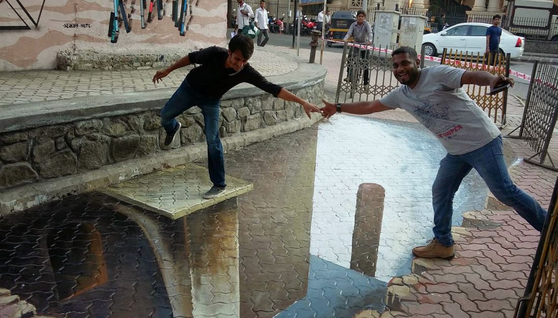 15 Mind Blowing 3D Street Art Illusions | Must See | Reckon Talk