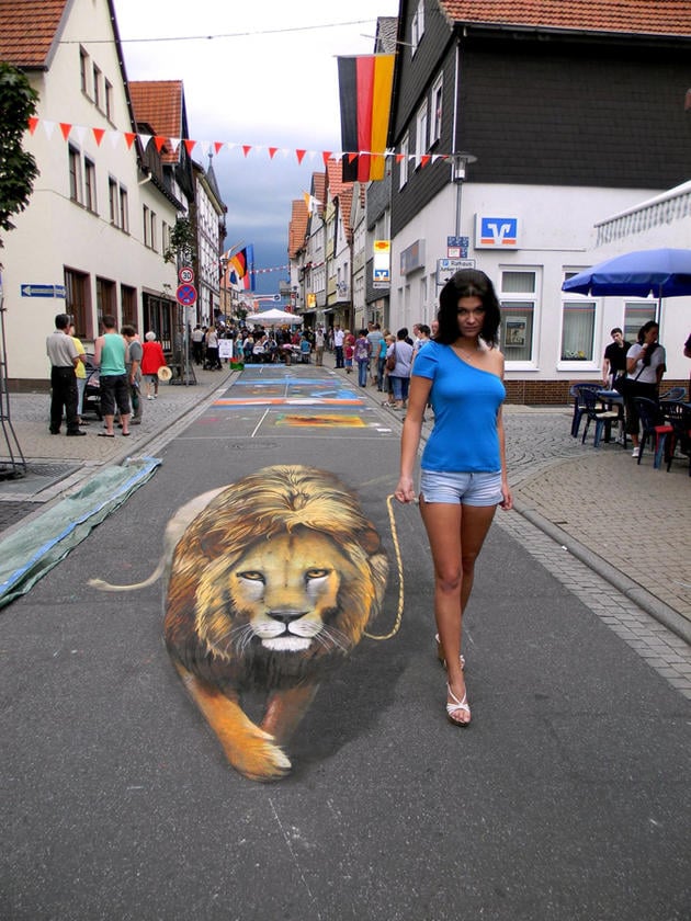 15 Mind Blowing 3D Street Art Illusions | Must See | Reckon Talk