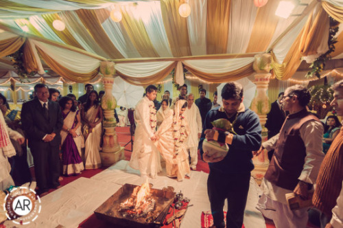 Indian Wedding, stunning Indian Wedding, lavish Indian Wedding, Indian Marriage, marriage, wedding, india, beautiful wedding celebrations, wedding celebrations, beautiful indian wedding, Kashmiri Wedding, Punjabi Wedding, Gujarati Wedding, Bengali Wedding, Marathi Wedding, Muslim Wedding, Sikh Wedding, Christian Wedding, Marwari Wedding, Rajput Wedding, Baniya Wedding, parsi Wedding, Tamil Wedding, kannada Wedding, Assamese Wedding, photography, Indian wedding from Kashmir To Kanyakumari
