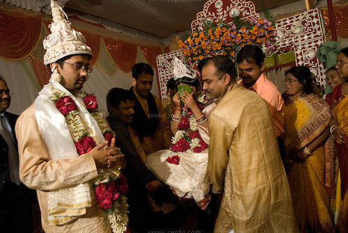 Indian wedding, stunning indian wedding, lavish indian wedding, indian marriage, marriage, wedding, india, beautiful wedding celebrations, wedding celebrations, beautiful indian wedding, kashmiri wedding, punjabi wedding, gujarati wedding, bengali wedding, marathi wedding, muslim wedding, sikh wedding, christian wedding, marwari wedding, rajput wedding, baniya wedding, parsi wedding, tamil wedding, kannada wedding, assamese wedding, photography, indian wedding from kashmir to kanyakumari