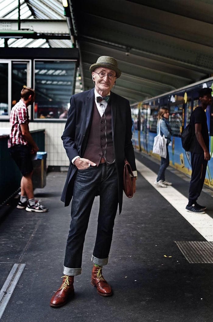 Elderly man, hipster style, berlin, kotbusser tor station, günther krabbenhöft, young grandpa, stylish, super stylish, gentleman, fashion, photography