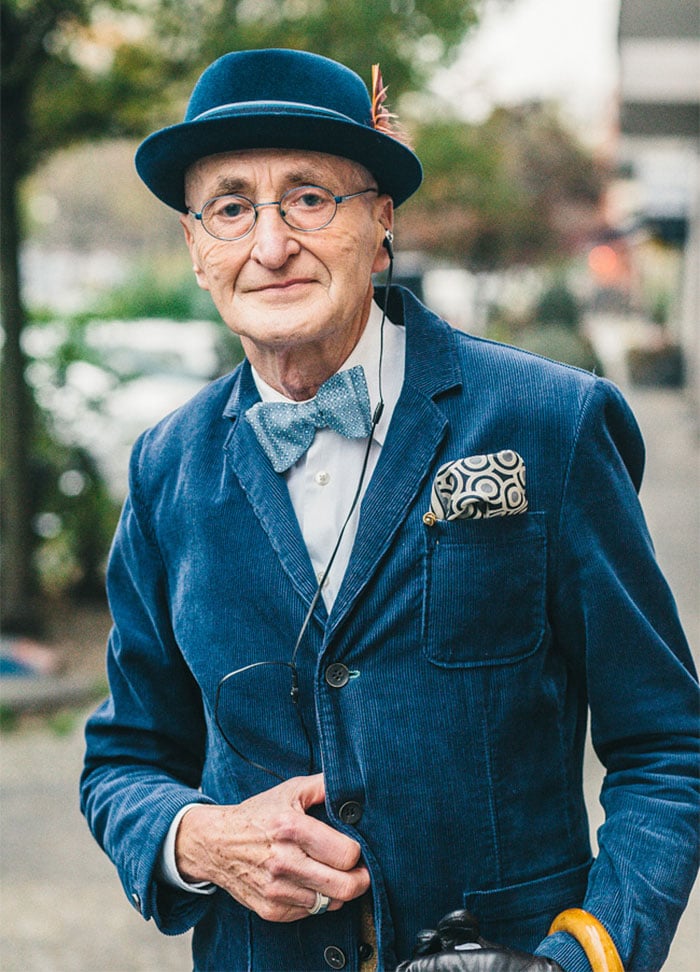 Elderly man, hipster style, berlin, kotbusser tor station, günther krabbenhöft, young grandpa, stylish, super stylish, gentleman, fashion, photography