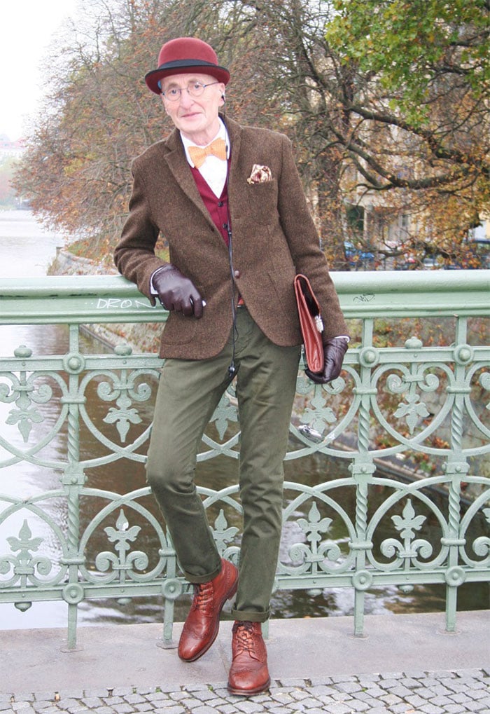 Elderly man, hipster style, berlin, kotbusser tor station, günther krabbenhöft, young grandpa, stylish, super stylish, gentleman, fashion, photography