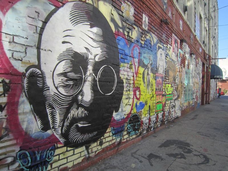 15 Graffiti Wall Art of World Famous Personalities | Must See | Reckon Talk