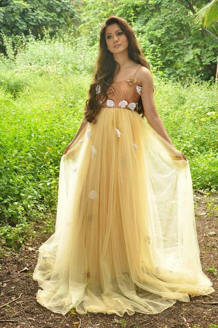 gauhar khan wallpapers, gauhar khan hot pics, gauhar khan sexy pics , gauhar khan nude, gauhar khan latest pics,gauhar khan movie, gauhar khan hot photo