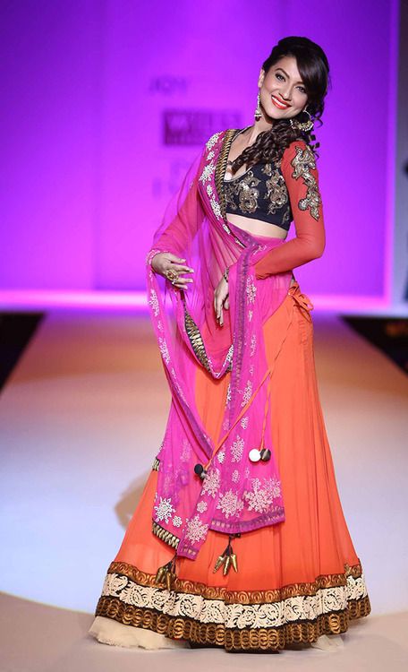 gauhar khan wallpapers, gauhar khan hot pics, gauhar khan sexy pics , gauhar khan nude, gauhar khan latest pics,gauhar khan movie, gauhar khan hot photo