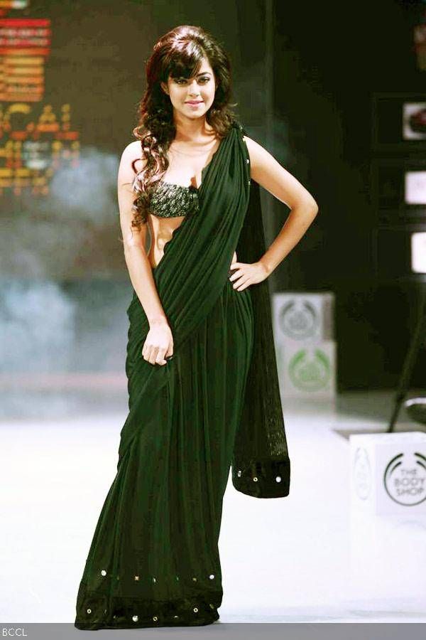 meera chopra wallpapers, meera chopra hot pics, meera chopra sexy pics , meera chopra nude, meera chopra latest pics,meera chopra movie, meera chopra hot photo, neela