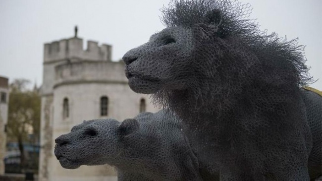 modern sculptures 11