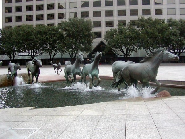 modern sculptures 2