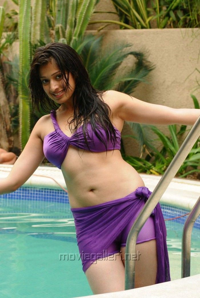lakshmi rai wallpapers, lakshmi rai hot pics, lakshmi rai sexy pics, lakshmi rai latest pics, lakshmi rai movie, lakshmi rai hot photo,