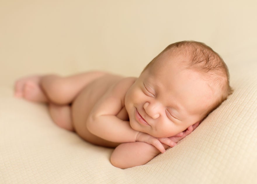 Photography, photographer, newborn photography, baby, babies, cute, funny, sweet, lovely, amazing, awesome, mindblowing, child, sleeping baby, smiling baby, newborn smile