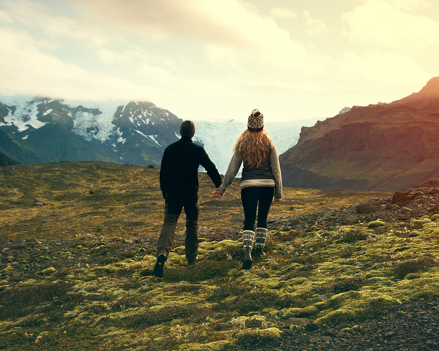 Couple, traditional wedding, travel, travelling, iceland, wedding, marriage, idea, super idea, , jeremy and rachelle, jeremy, rachelle, glaciers, waterfalls, nature, amazing, creative idea, love, world