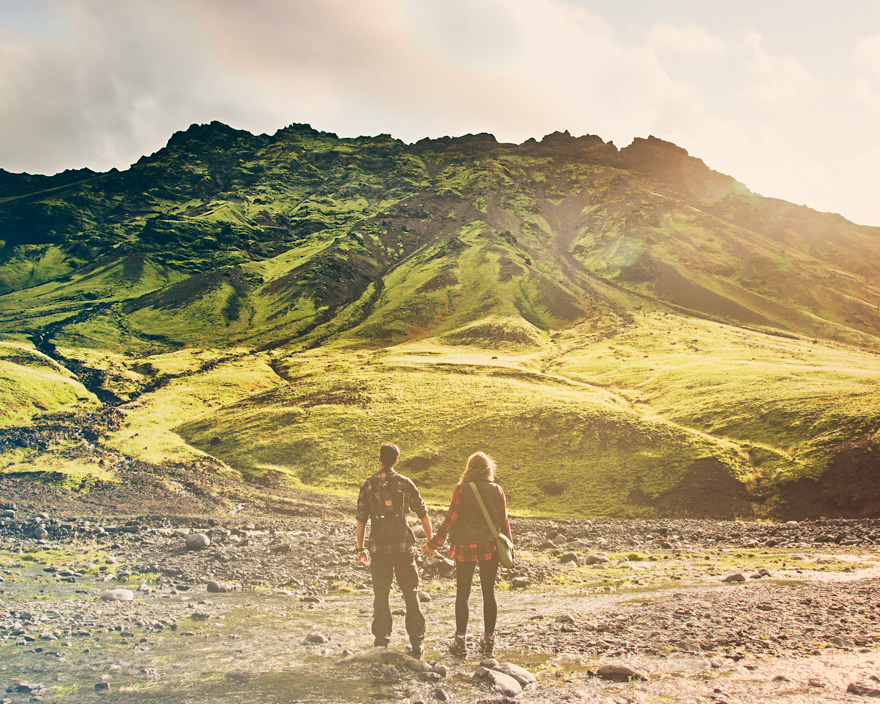 Couple, traditional wedding, travel, travelling, iceland, wedding, marriage, idea, super idea, , Jeremy and Rachelle, Jeremy, Rachelle, glaciers, waterfalls, nature, amazing, creative idea, love, world