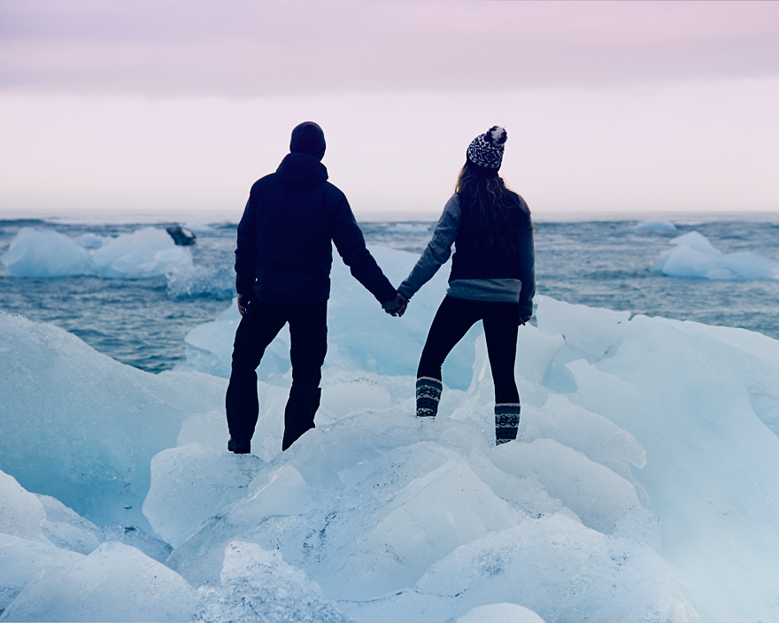 Couple, traditional wedding, travel, travelling, iceland, wedding, marriage, idea, super idea, , Jeremy and Rachelle, Jeremy, Rachelle, glaciers, waterfalls, nature, amazing, creative idea, love, world