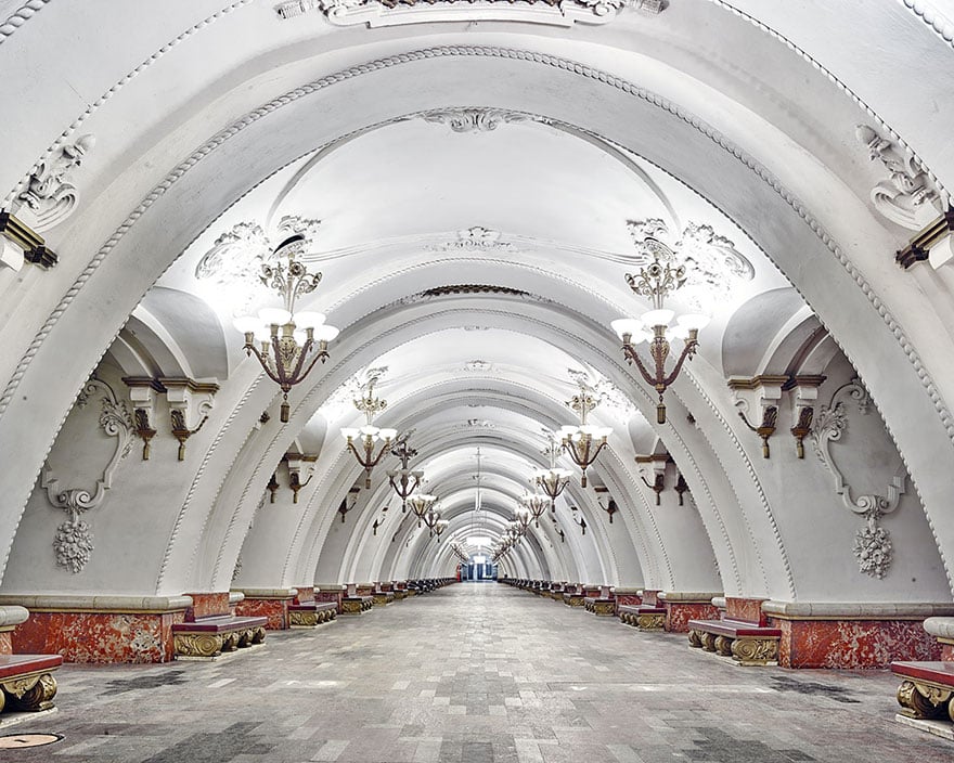 moscow, metro station, architecture, russia, david burdeny, the Moscow Metro, architect, photographer, Canada, big Soviet propaganda project, photo series, “Russia: A Bright Future, photography, amazing, beauty, awesome, wow, historic station
