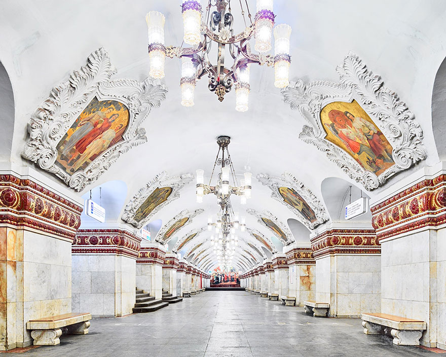 moscow, metro station, architecture, russia, david burdeny, the Moscow Metro, architect, photographer, Canada, big Soviet propaganda project, photo series, “Russia: A Bright Future, photography, amazing, beauty, awesome, wow, historic station