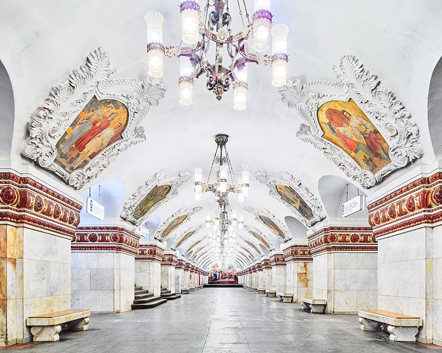 moscow, metro station, architecture, russia, david burdeny, the Moscow Metro, architect, photographer, Canada, big Soviet propaganda project, photo series, “Russia: A Bright Future, photography, amazing, beauty, awesome, wow, historic station