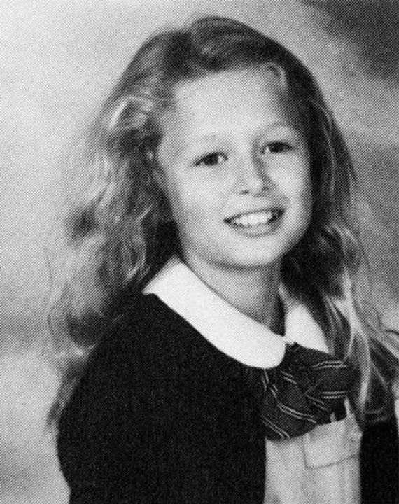 16 Photos of Famous Female Celebrity when they were Young