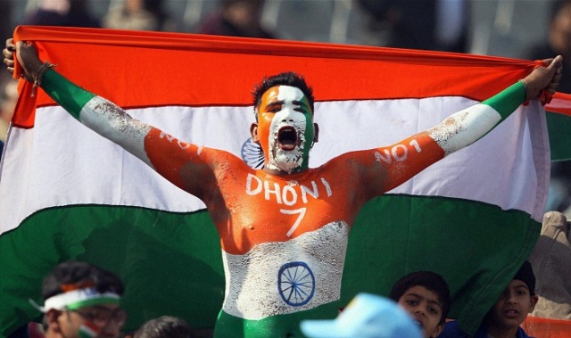 16 Crazy Cricket Fan Around The World  Sports Maniac  Reckon Talk