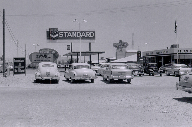 lasvegas, las vegas old photo , las vegas strip , las vegas downtown old photo, usa old photo , rare photo of las vegas , usa history, old american photo