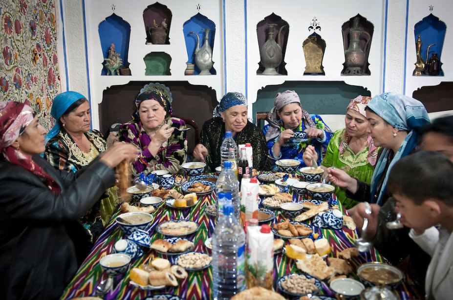 Uzbekistan, uzbekistan facts, uzbekistan photo, tashkent, bukhara, uzbek beauty, asian women, prostitution, muslim, culture, tourism, religion, country