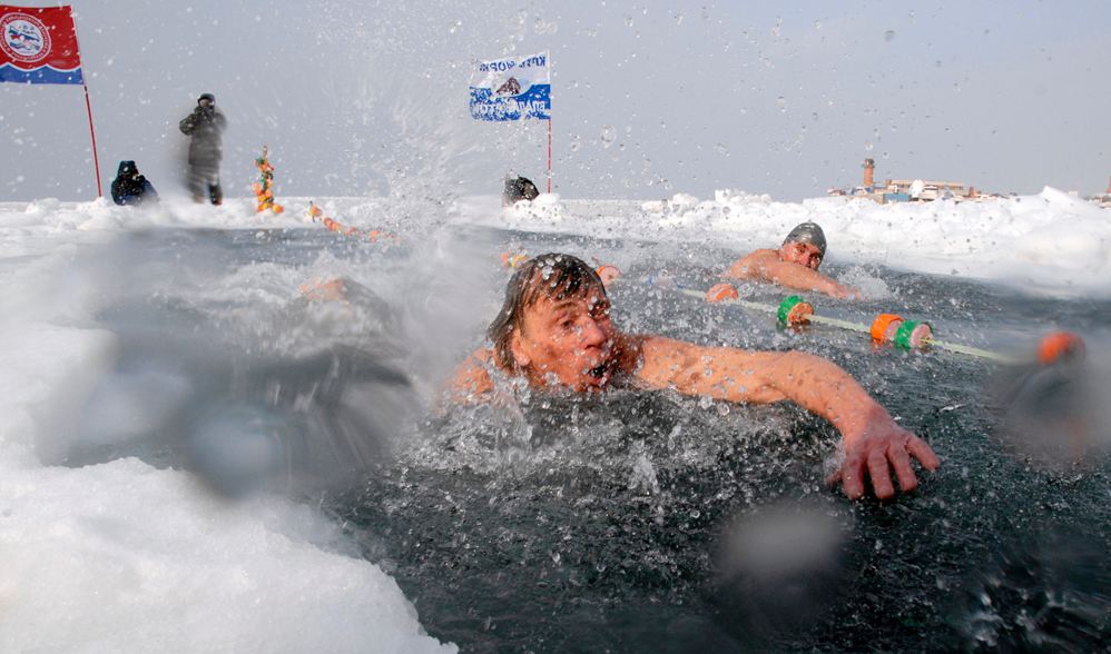 cooling bath, ice bath, cold shower, vladivostok, winter swimming competition, ice swimming, russia, russian, crazy, sports, siberia