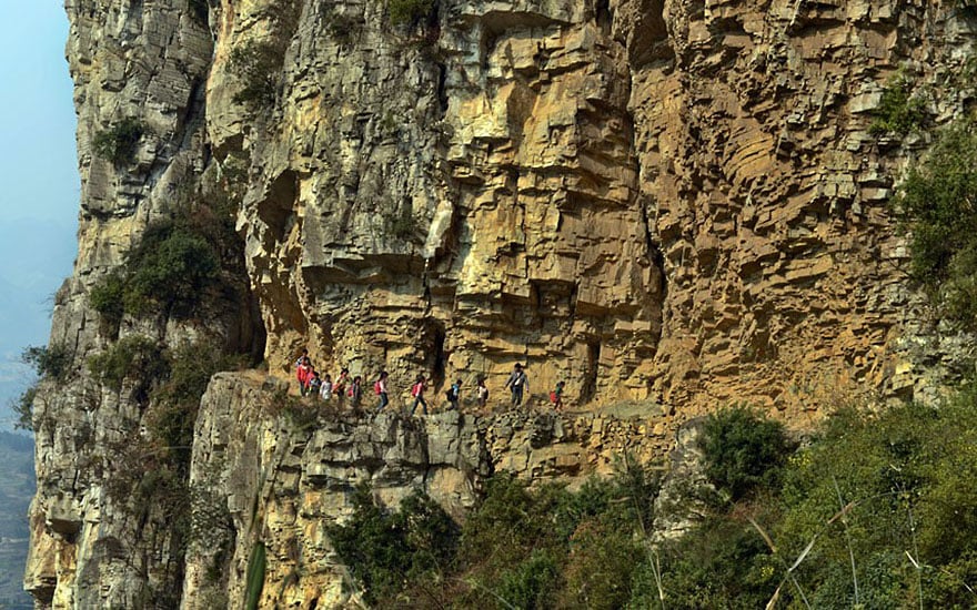 dangerous, school, weird, photography, amazing, dangerous journey to school, asia, india school children, indonesia school, china school, colombia, african