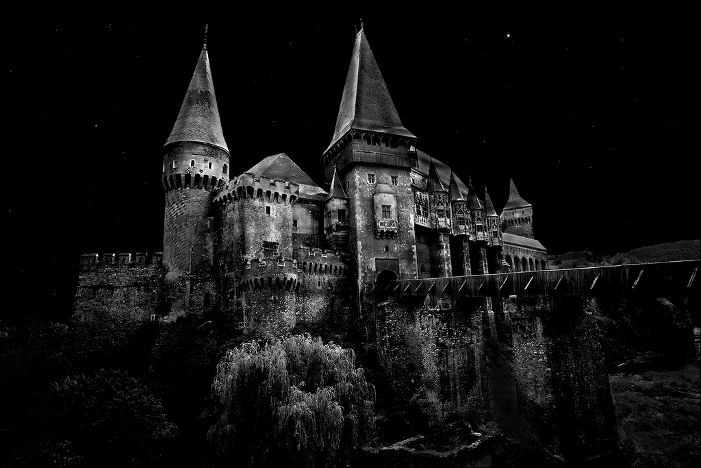 romania, castles, europe, dracula castle, tourism, points of interest, must visit, romanian castle, amazing, historic palace, historic monuments, culture
