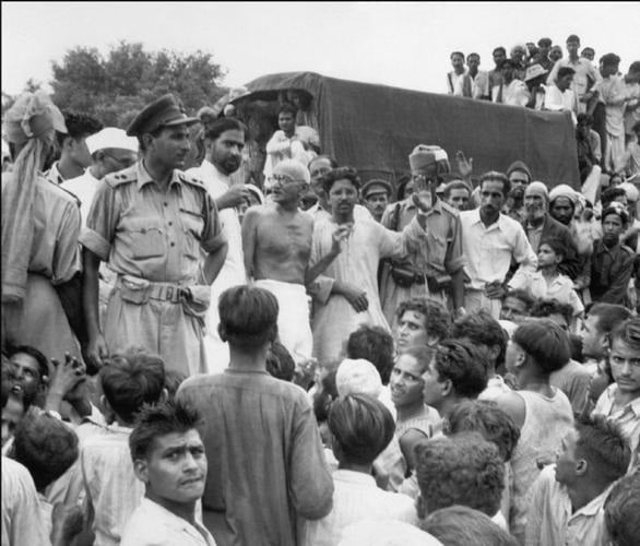 1947 partition, 1947 partition stories, world, history, 1947 partition photos, british india, pakistan, documentary, india pakistan partition, partition of india, rare photo, conflict, vintage, hindu, muslim