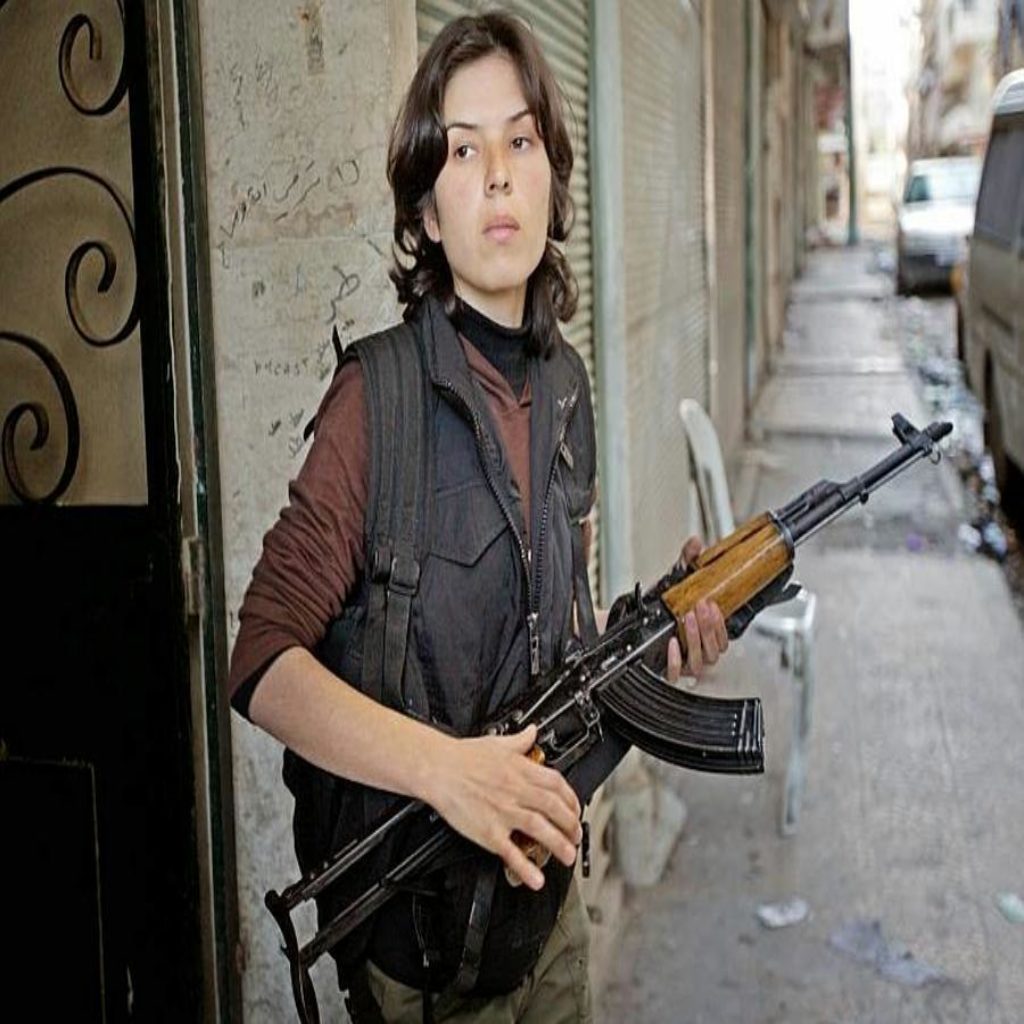 Brave Kurdish Women Fighting ISIS How Female Fighters Killing