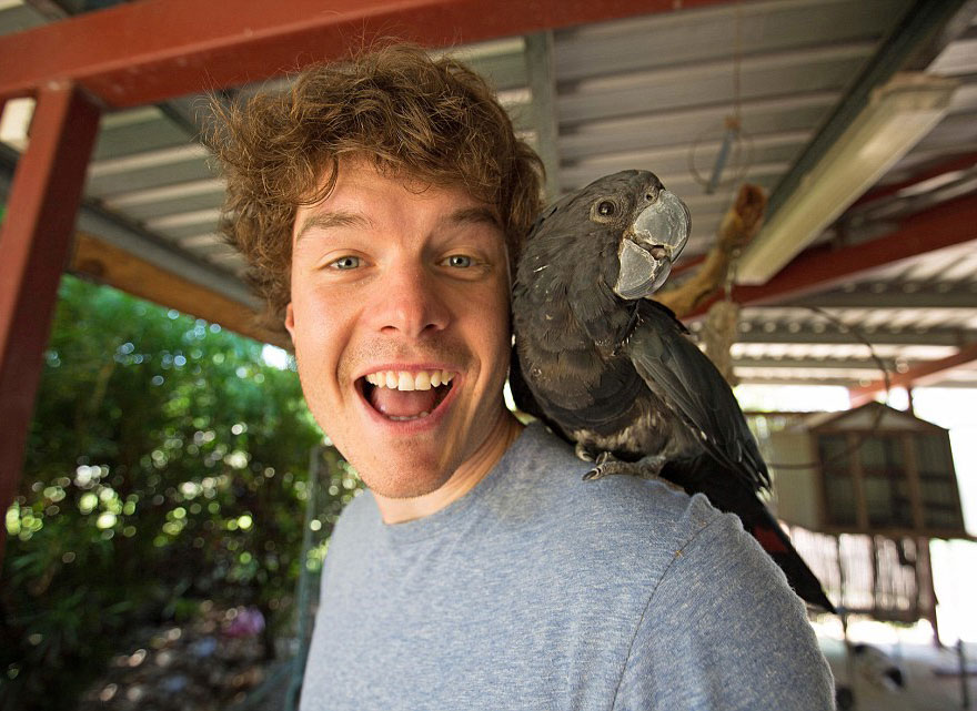allan dixon, selfie, animal selfie, viral, dr. dolittle, selfies with wild animals, ireland, photographer, adventurer, traveller, amazing photos, #daxonsanimalselfies, instagram