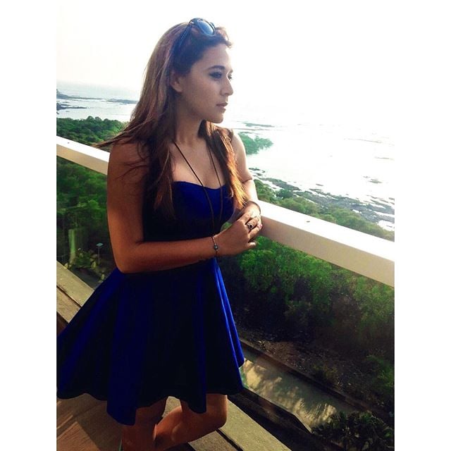krishna shroff, krishna shroff hot, krishna shroff topless, krishna shroff instagram, krishna shroff photo, tiger shroff, jackie shroff, hot actress photos, indian actress, indian model, bollywood, krishna shroff selfie, jackie shroff daughter