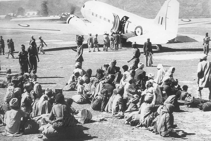 1947 partition, 1947 partition stories, world, history, 1947 partition photos, british india, pakistan, documentary, india pakistan partition, partition of india, rare photo, conflict, vintage, hindu, muslim