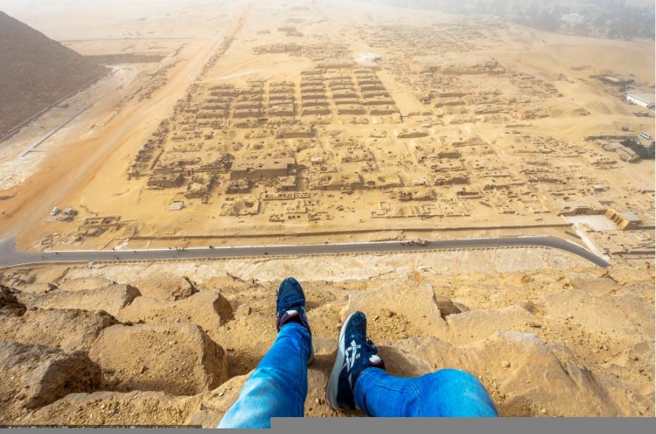 German, egypt, pyramid of giza, daredevil, climbers, andrej ciesielski, adventure, tourism, travel, munich, cairo