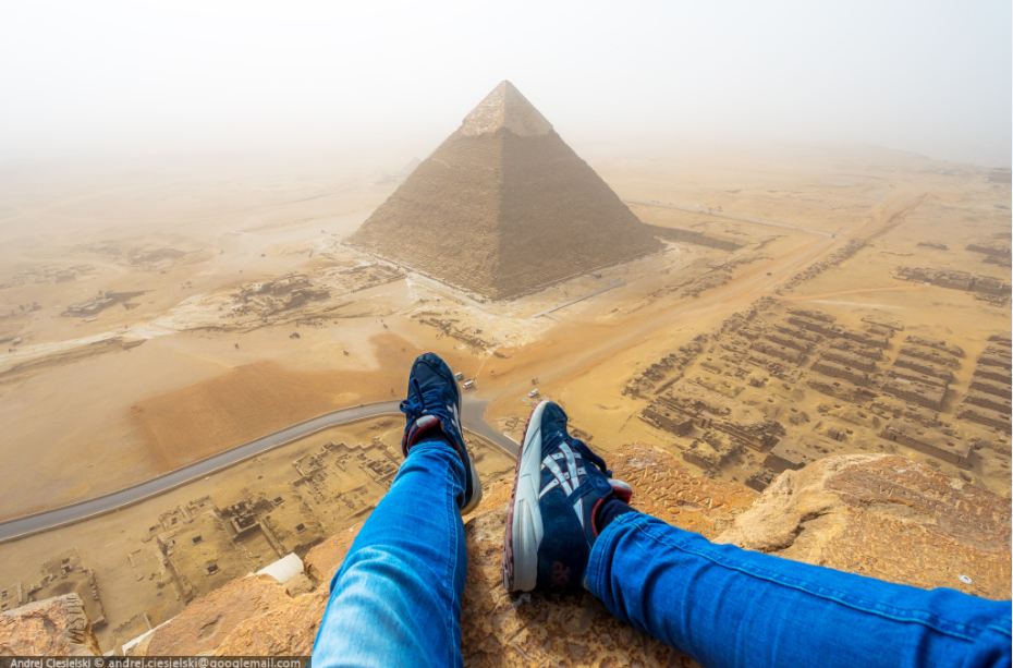 German, egypt, pyramid of giza, daredevil, climbers, andrej ciesielski, adventure, tourism, travel, munich, cairo