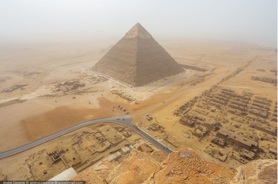German, egypt, pyramid of giza, daredevil, climbers, andrej ciesielski, adventure, tourism, travel, munich, cairo