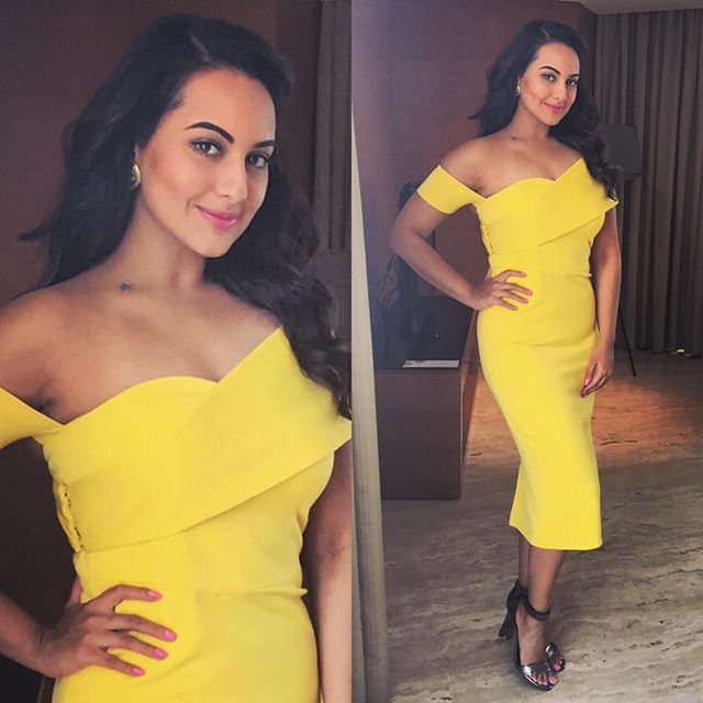 Sonakshi sinha, sonakshi sinha hot, sonakshi sinha sexy, sonakshi sinha photo, sonakshi sinha wallpaper, hot actress photos, indian actress, sonakshi sinha twitter, sonakshi   sinha instagram, sonakshi sinha facebook, bollywood, sonakshi sinha mother, sonakshi sinha selfie, sonakshi sinha without makeup, sonaksi, sonakshi, sonakshi sinha dubsmash, dubsmasher, crazy