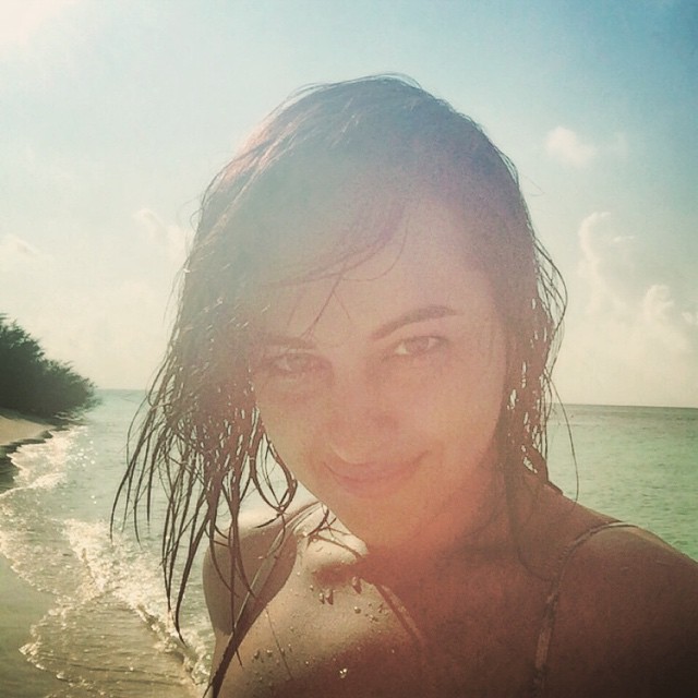 Sonakshi sinha, sonakshi sinha hot, sonakshi sinha sexy, sonakshi sinha photo, sonakshi sinha wallpaper, hot actress photos, indian actress, sonakshi sinha twitter, sonakshi   sinha instagram, sonakshi sinha facebook, bollywood, sonakshi sinha mother, sonakshi sinha selfie, sonakshi sinha without makeup, sonaksi, sonakshi, sonakshi sinha dubsmash, dubsmasher, crazy