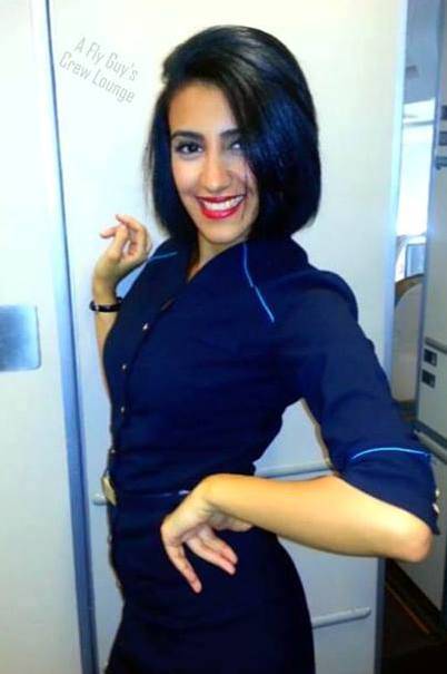 35 Hottest Flight Attendant Uniforms Selfies Around The World